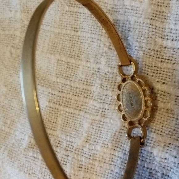 - 70s French Rose Cobochon Bangle Bracelet & Locket  Ring Set - Picture 3 of 14